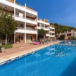 Galdana Gardens Cala Galdana (Menorca)