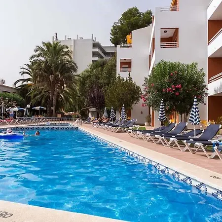 Galdana Gardens Cala Galdana (Menorca)