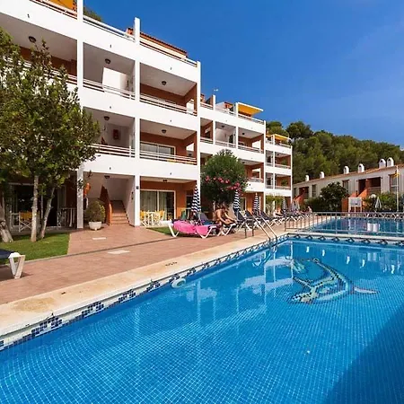 Galdana Gardens Cala Galdana (Menorca)