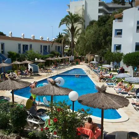 Galdana Gardens * Cala Galdana (Menorca)