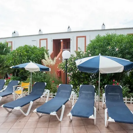 Apartment Galdana Gardens