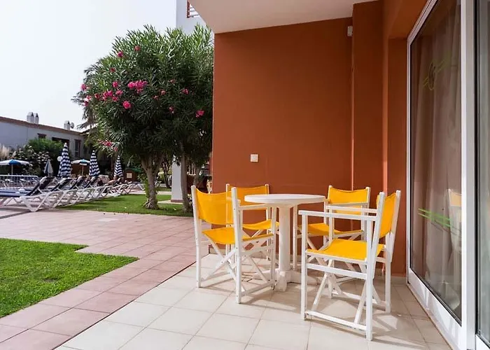 Galdana Gardens Apartman