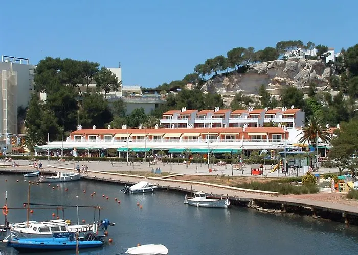 Apartman Galdana Gardens