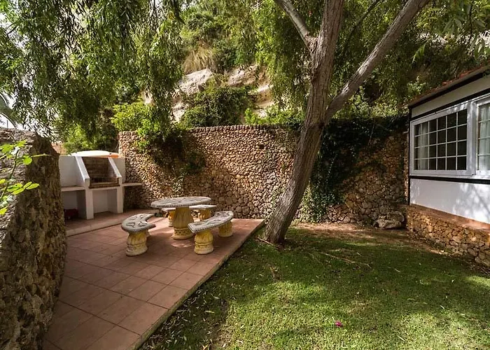 Galdana Gardens Apartman