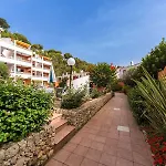 شقة Galdana Gardens *