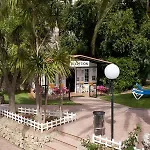 Galdana Gardens كالا غلدانا