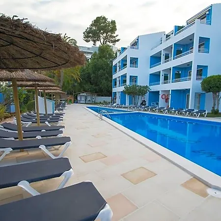 Galdana Gardens Apartamento *