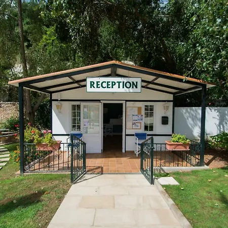 Apartamento Galdana Gardens