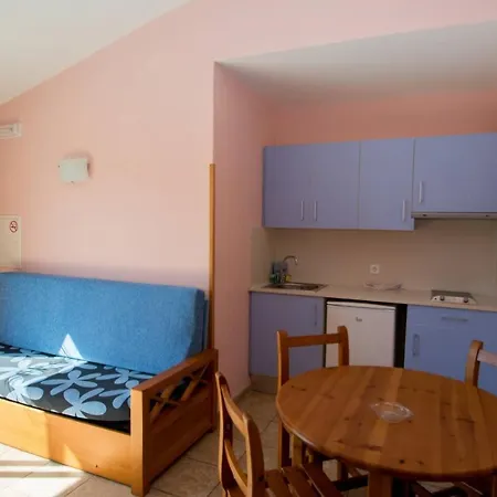 Galdana Gardens Апартаменты