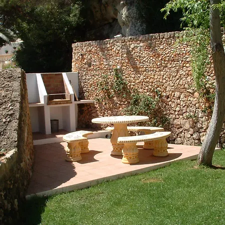 Galdana Gardens Apartman